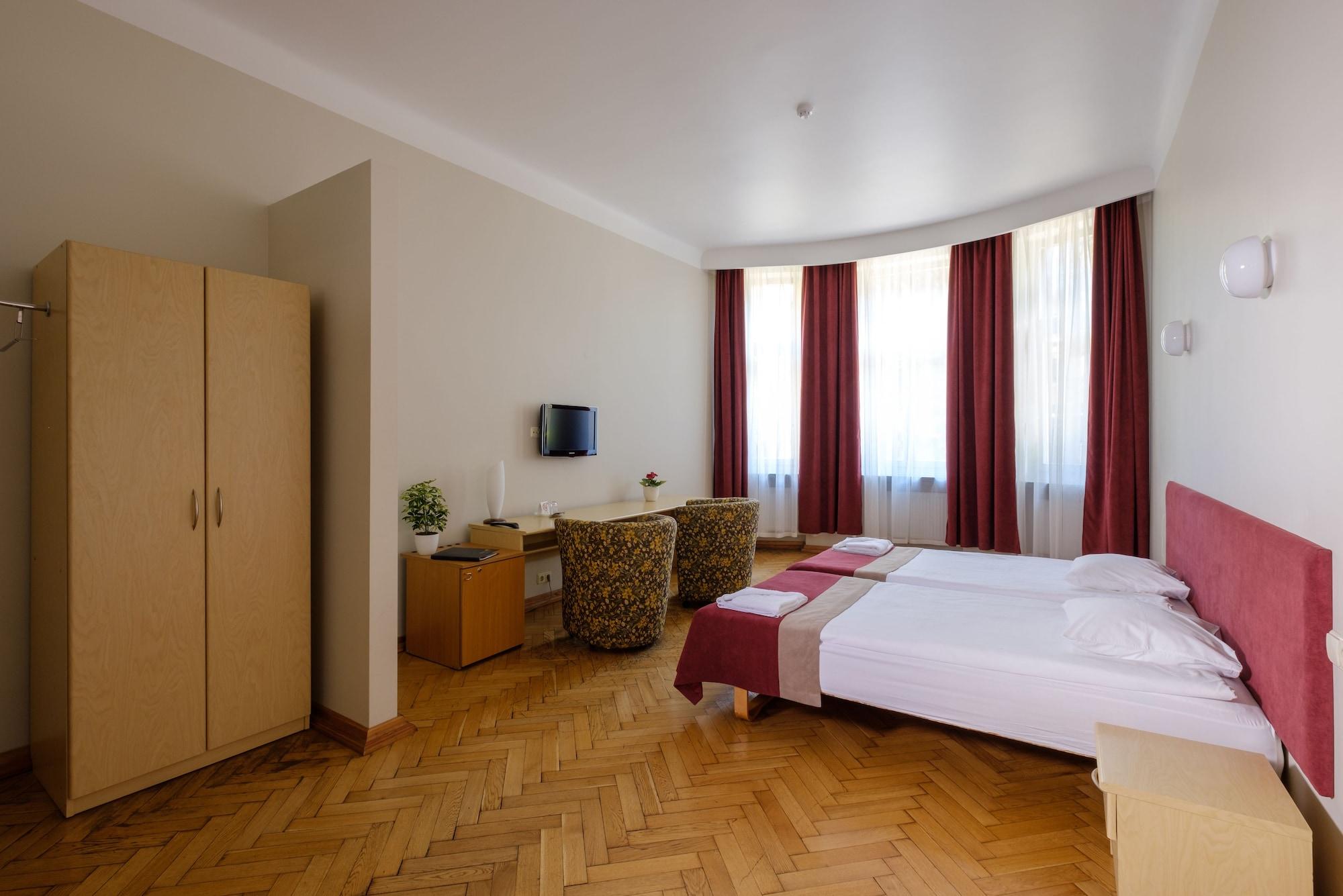 Hotel Metropolis Kowno Zewnętrze zdjęcie